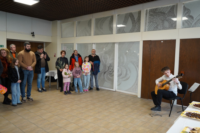 Výstava žiakov výtvarného odboru "Naši štvrtáci" v Dome kultúry Dúbravka